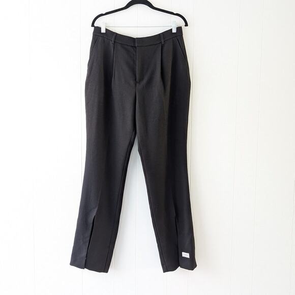 NWT The Giving Movement Black Skinny Split Pleather Textured Pants , size XL - Picture 1 of 11